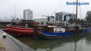 Boat-Apartment Rotterdam Fokkelina - Image 1