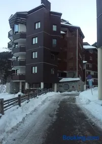 Appartement en résidence skis aux pieds avec sauna - Image 4