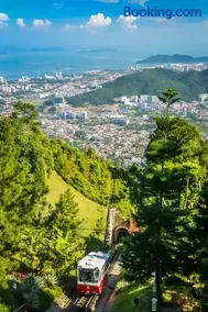 Kek Lok Si Inn - Image 2