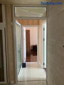 Apart 47 - Image 4