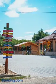 Bogi Kuckó, Farkasgyepű - Image 2