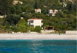 Christina Studio's - Image 1