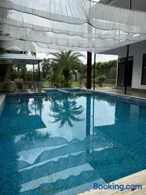 Trivana Farmhouse A Peaceful And Luxury Experience - Image 4