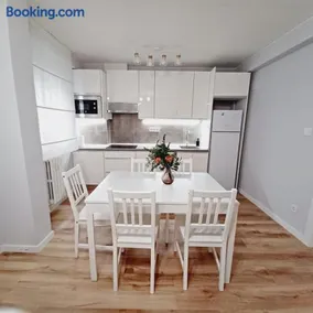 Quiet apartment near the Pilar - Image 2