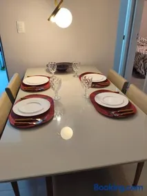 Flat Aconchegante Novíssimo e muito bem localizado - Image 4