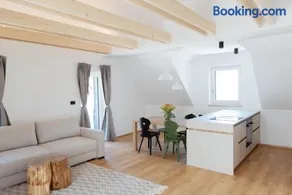 Tita's Apartments - Image 4