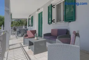 Vozaitis Family Villa - Image 5