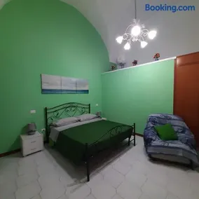 Elena House - Image 3