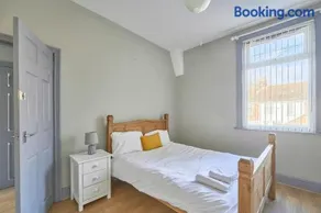 Cornwall House - Image 4