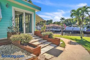 Waterfront Home with Dock, Ocean Access, Close to Downtown - Image 2