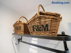 Padstow Escapes - Captains Cottage - Image 4