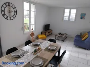 Maison Face au Mont avec extérieur - Image 3