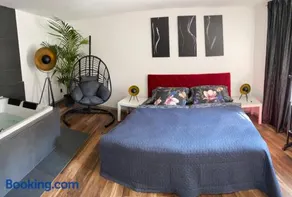 FiftyShades Apartmán s vířivkou - Image 3