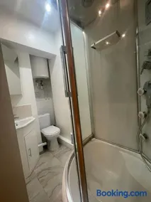 AV Apartment - Image 3