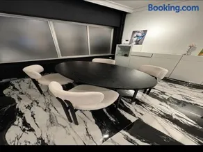 Charming 1 bedroom with terrace - Image 1