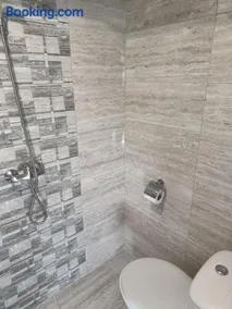 Eli Guest House - Image 5