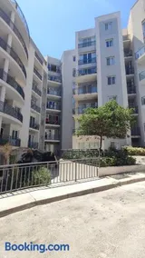 Bright and spacious 3 bedroom apartment with terrace and shared pool GZ-MAVE1-1 - Image 4