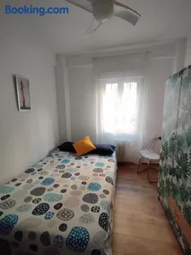 Apartamento luminoso y nuevo en Madrid Rio - Image 3