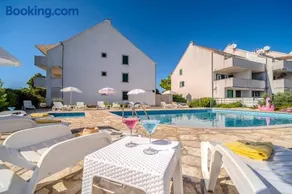 Apartment Milna - with Swimming Pool & Amazing Seaviews, above Bijaka Beach - Image 5