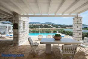 Villa Dionysos in Aliki - Image 4