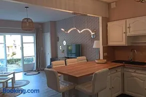 Agréable maison au coeur d'un village classé - Image 1