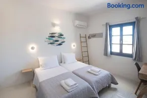 KYMA Seafront Exceptional 2BD house in Naousa - Image 1