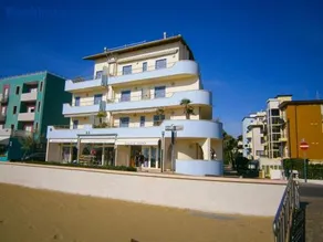 Residence Diana Frontemare - Agenzia Cocal - Image 1