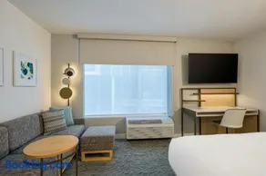 TownePlace Suites by Marriott Ottawa Barrhaven - Image 2