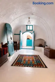 Kythira Stone House with Arch & Garden - Image 4