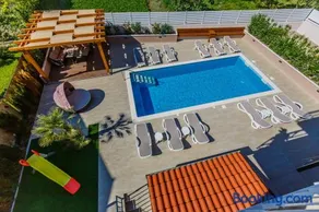 Villa Tea - Image 1