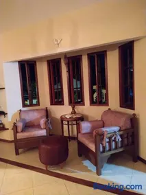 Casa com piscina, espaço gourmet e salão de jogos. - Image 3