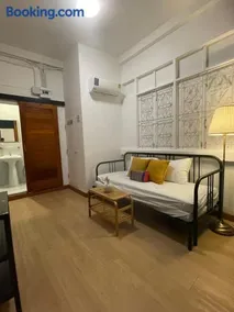 The Open House Cafe and Hostel - Image 1