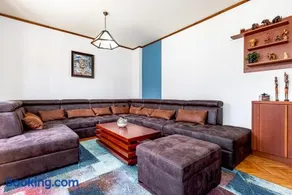Villa Rosa Residence - Image 3