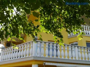 Hévíz -Alsópáhok Villa-Erika Apartman - Image 5