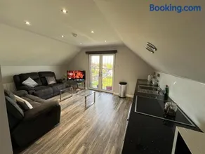 The Mill Luxury Loft Sion Mills - Image 3