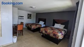 TOCCOA MOTEL - Image 4
