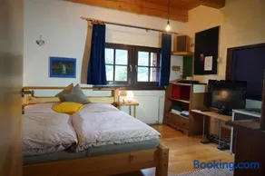 Wohnstudio in umgebauter Scheune - Image 1