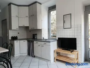 Appartement au n°1 centre d'Avranches - Image 2