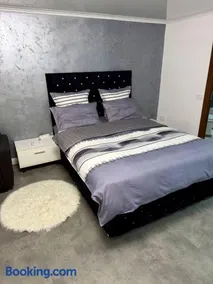La DeDe - Image 2