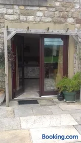 Harris End - Image 2