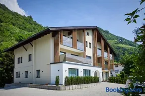 Residence Laitacherhof - Modern Apartments with Sauna - Image 2