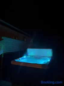 Villa Spa & Haven Stay - Image 2