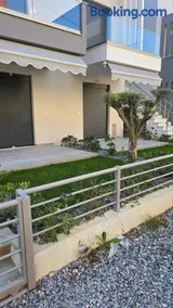 Paralia Ofriniou Oasis Apartment with Swimming Pool Access and Starlink WIFI - Image 3