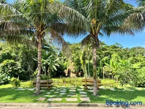 Casa de Luxo com Enxoval Completo, 4 Quartos, Área Gourmet, Piscina, Academia, Quadra Particular, Lago e Vista Privilegiada - Image 3