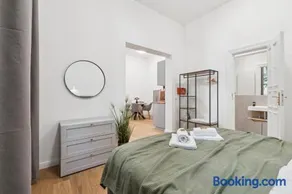 Modern Apartment in Berlin - Image 2
