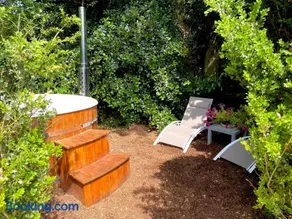 Zelfstandige Studio met Hottub - Image 4