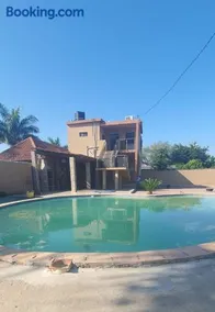 Iolandas Private Peaceful Getaway Matola Rio - Image 2