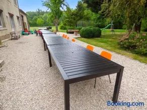 Homerez - Casa spaziosa con Jacuzzi a Nouart - Image 2