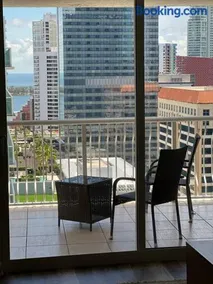 Amazing 1 Bed 1 Bath • Brickell • City & Bay View - Image 5