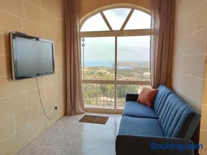Wilga Summit Apartment A - Image 2